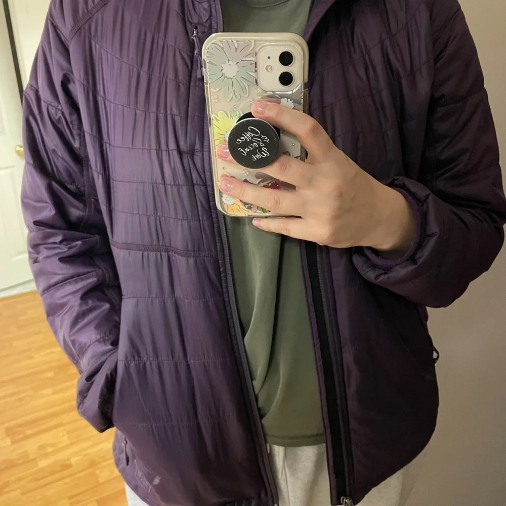 REI Jacket - Picture 4 of 5
